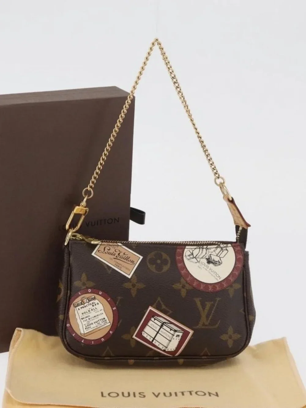 LOUIS VUITTON Monogram Patch Mini Pochette Accessoires Pouch M95804 Auth 181966V